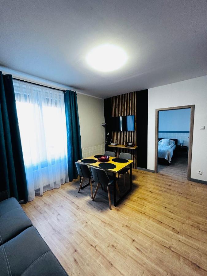 Apartament Walczaka 43 Miejsce Parkingowe Gorzow Wielkopolski Exterior photo